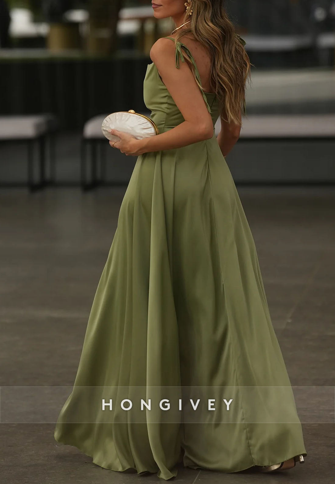 Side Slit A-line Floor-Length Satin Regular Straps Pleated Evening Gown