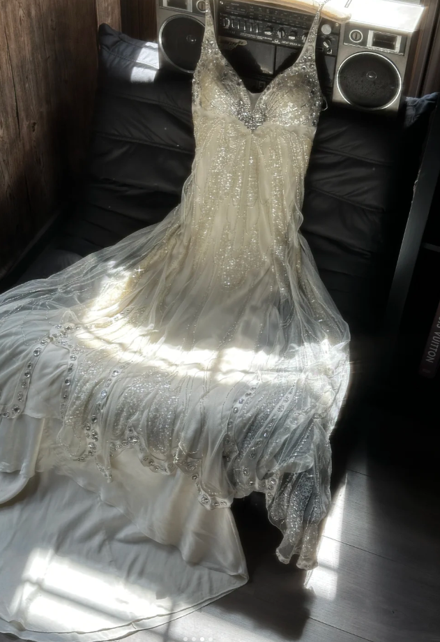 Glitter Spaghetti Straps Off White Chiffon Sequin Beaded Mermaid Evening Dress Long Party Dres D939