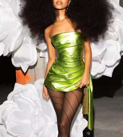 Elegant Strapless Green Satin Short Prom Dress Formal Homecoming Dress Cocktail Dress D611