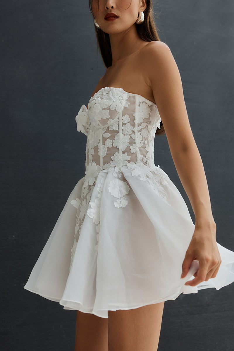 K1433 - Sweetheart Strapless Lace Appliqued A-Line Mini Wedding Dress - Fashionpara