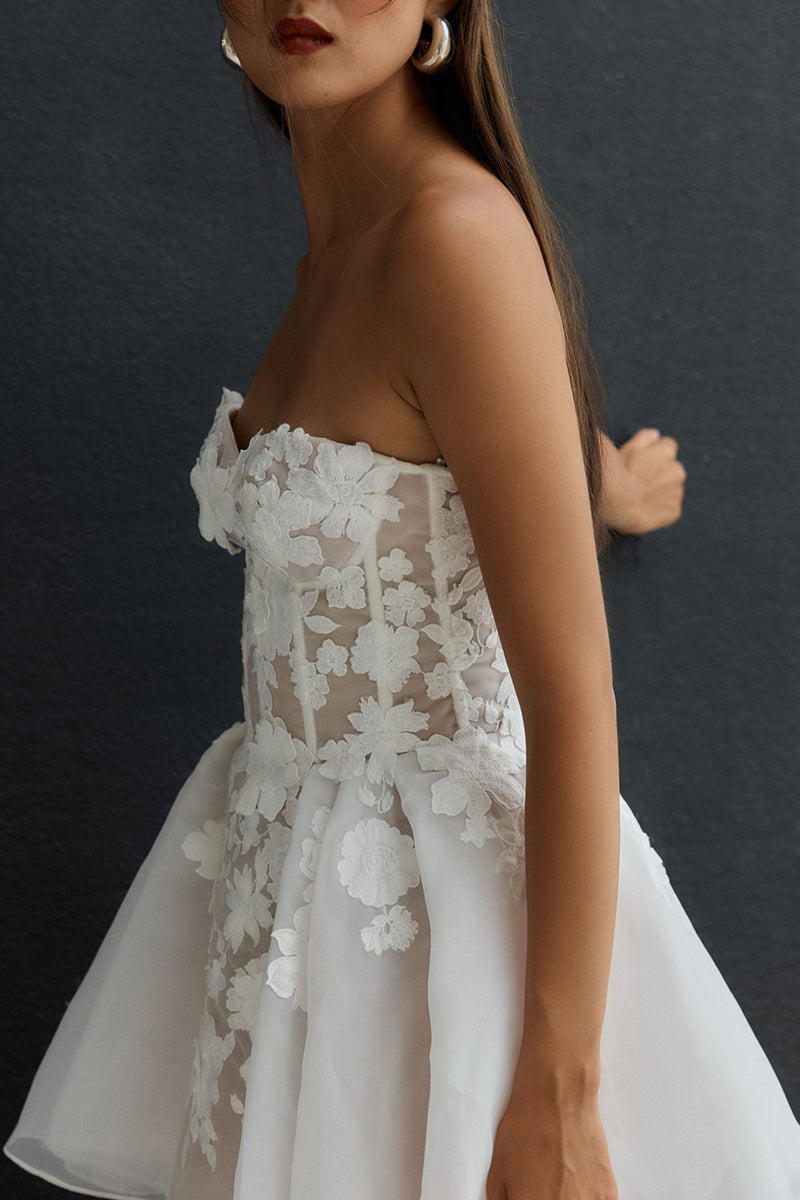 K1433 - Sweetheart Strapless Lace Appliqued A-Line Mini Wedding Dress - Fashionpara