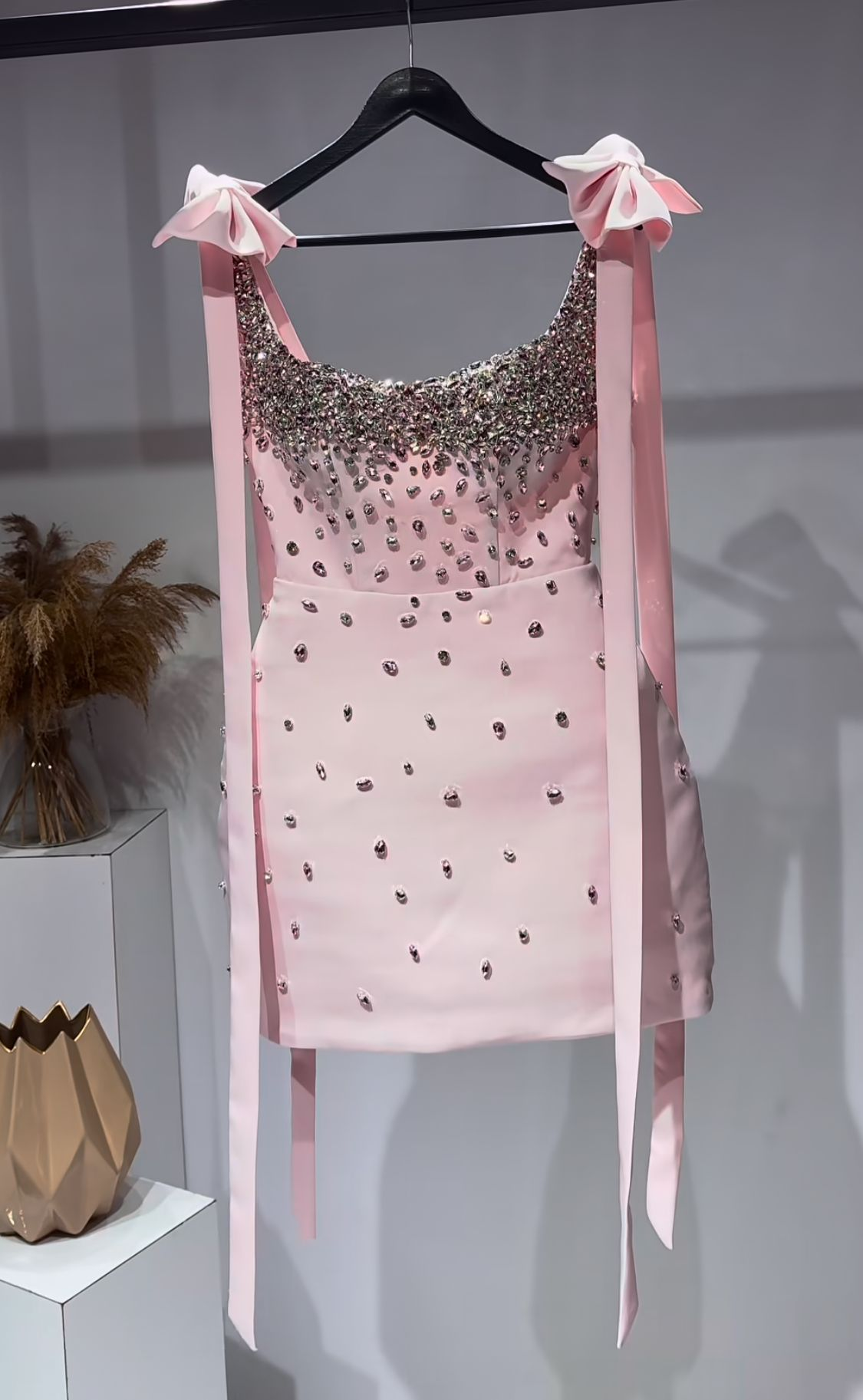 Stylish Pink Bow Straps Sheath Satin Beaded Cocktail Dress Formal Short 8th Grade Homecoming Dress D081