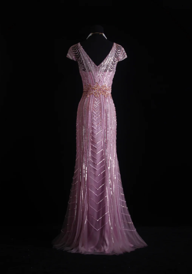 Gorgeous Pink V Neck Tulle Sequin Beaded Mermaid Evening Dress Prom Gown D1157