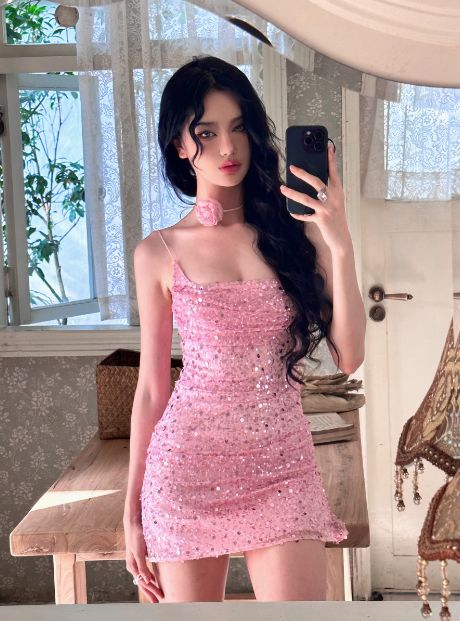 Pink Spaghetti Straps Sequin Sheath Short Birthday Outfits Classy Formal Graduation Homecoming Dress D063