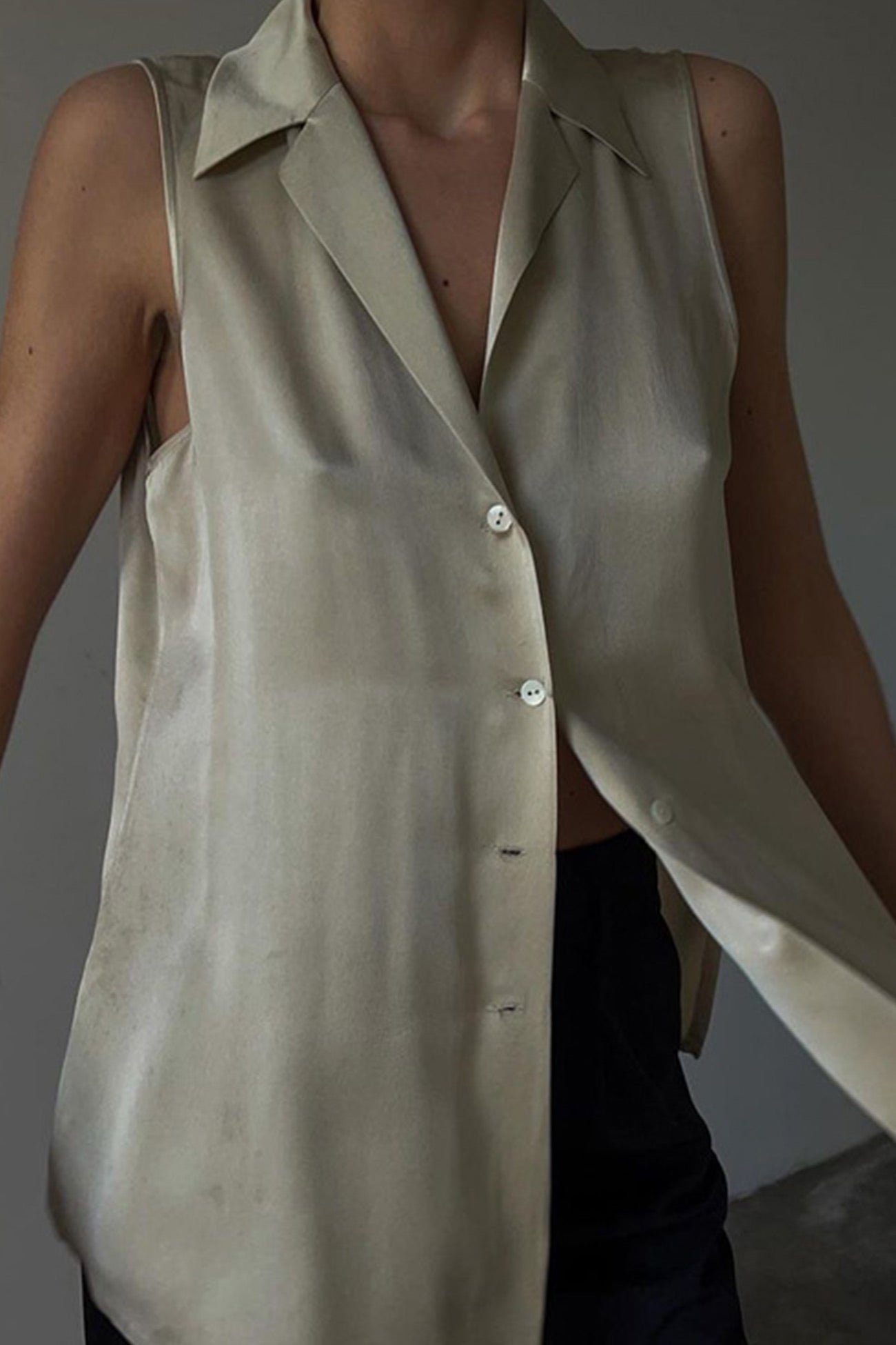 Khaki Satin Lapel Cardigan Tank Top for Elegant Style