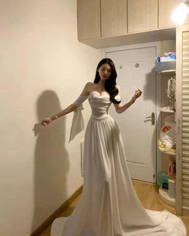 Glamorous Off The Shoulder White Chiffon Long Party Dress Wedding Guest Dress D851