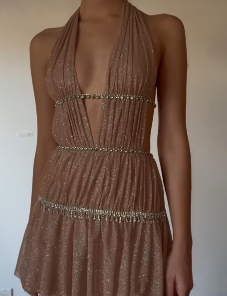 Shiny Halter Deep V Tulle Beaded Short 7th Grade Homecoming Dress Sexy Cocktail Dress D617