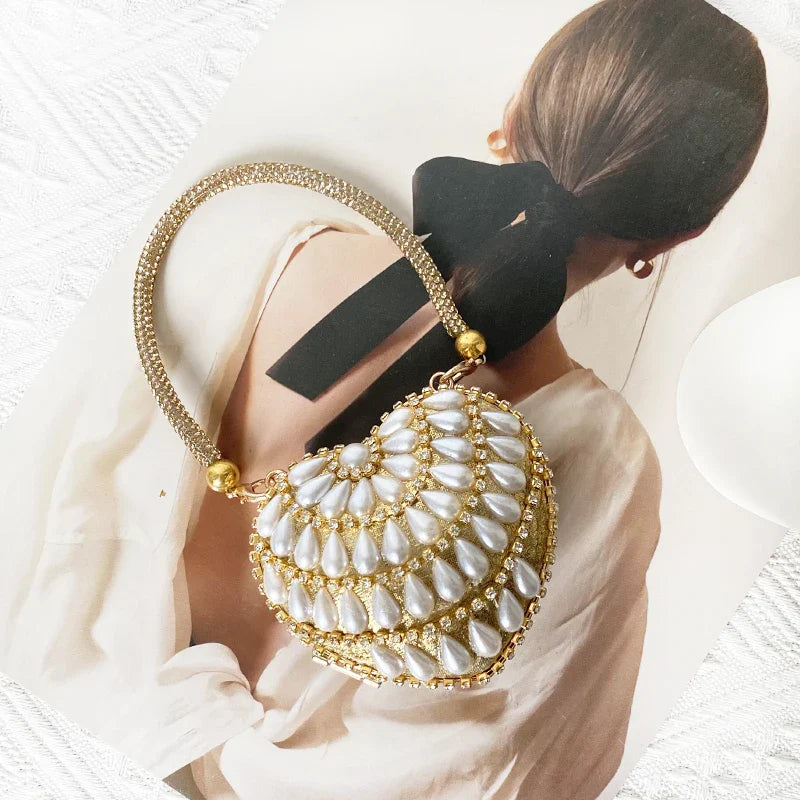 Heart Shape Sparkling Diamond Clutch Bag