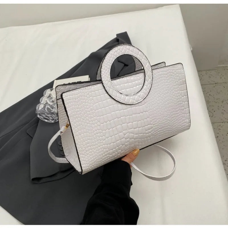 Crocodile Pattern PU Leather Crossbody Handbag