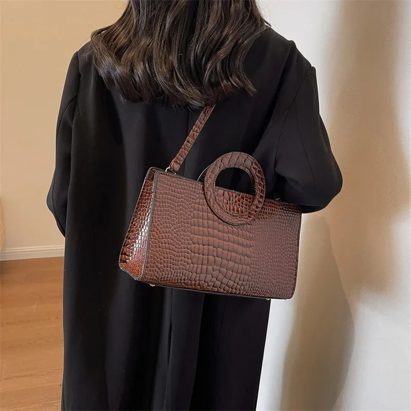 Crocodile Pattern PU Leather Crossbody Handbag