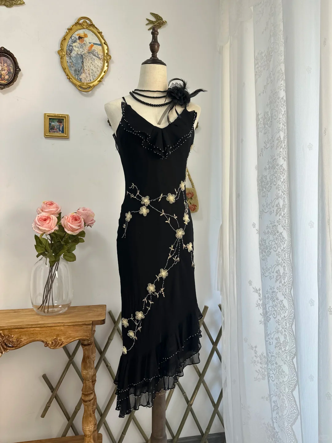 Classy Black Chiffon Beaded Appliques Long Party Gown Formal Evening Dress D560