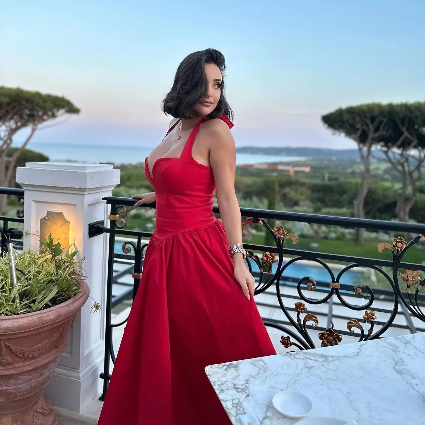 Elegant Fit and Flare Christmas Party Dress - Fashionpara