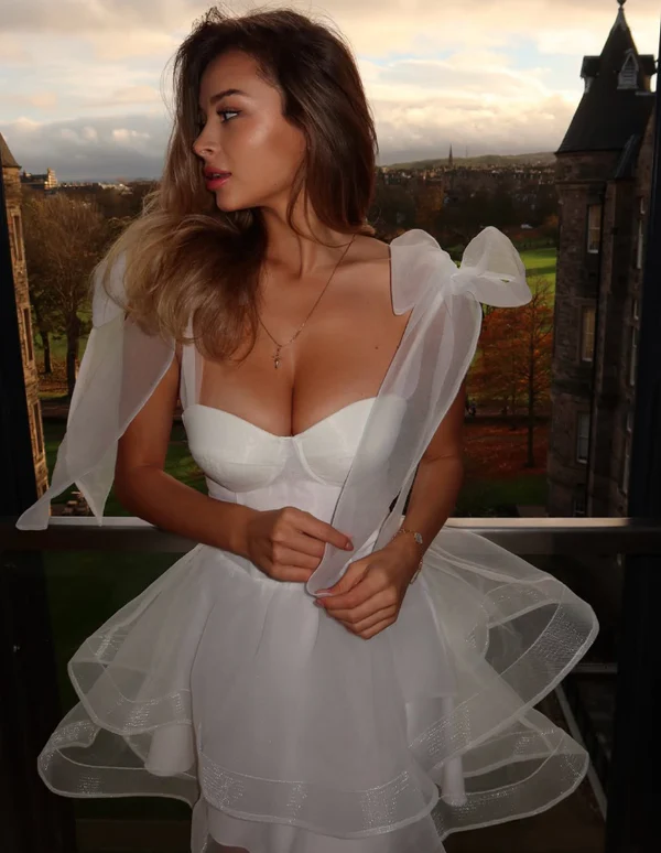 Elegant Bow Straps Black Sweetheart Neck Short A Line Party Dress Formal Homecoming Dress Cocktail Dress D198