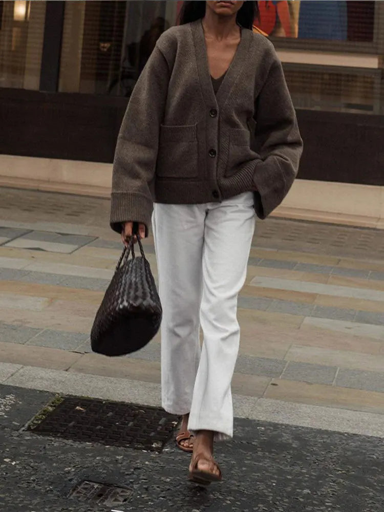 Classic Solid Pocket V-Neck Single-Breasted Cardigan