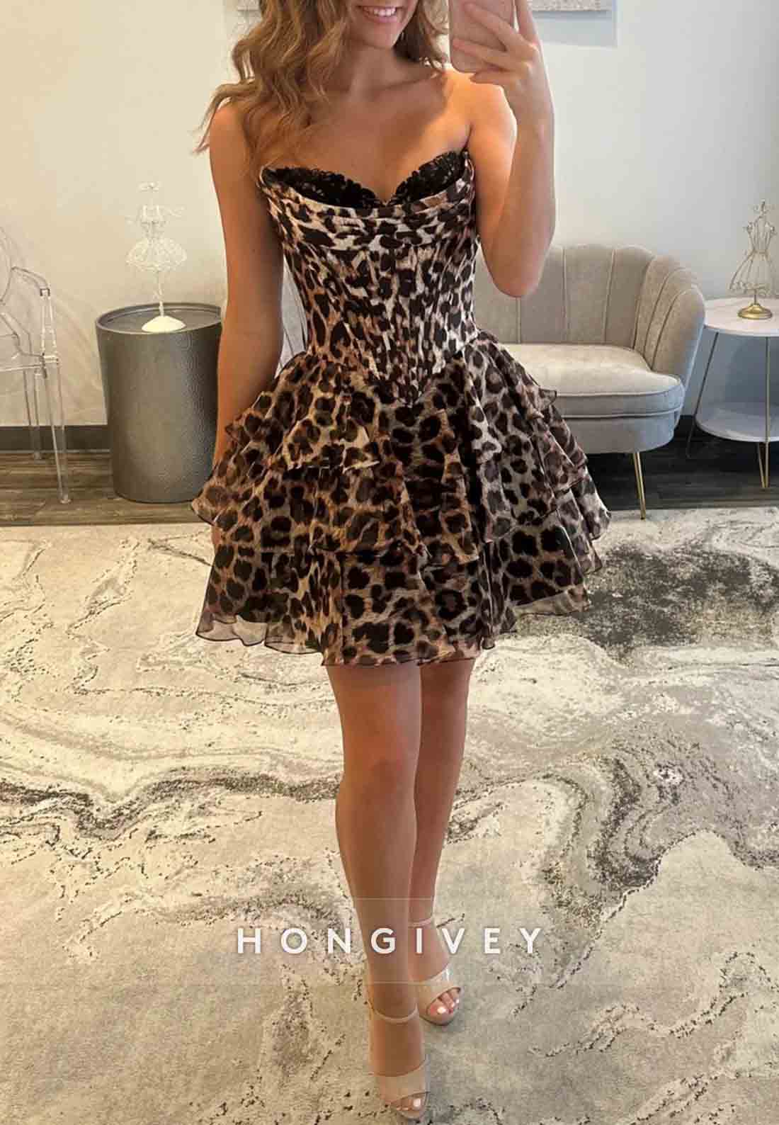 Strapless Leopard Print Sleeveless Pleated Short Princess Homecoming Dresses