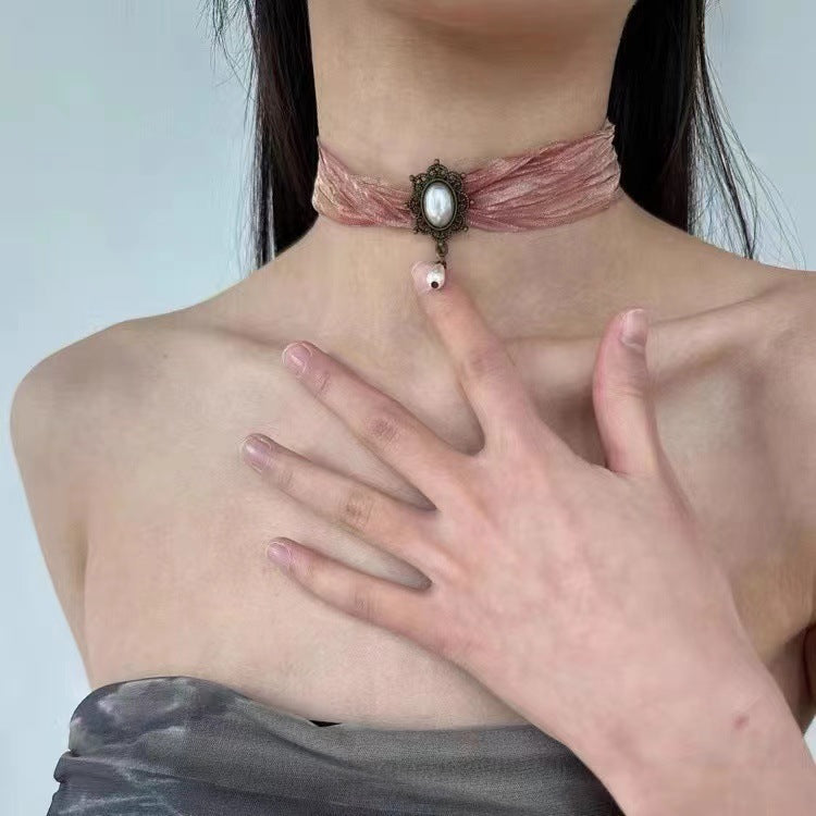 Baroque Vintage Silk Sheer Pearl Choker Necklace Red Halloween