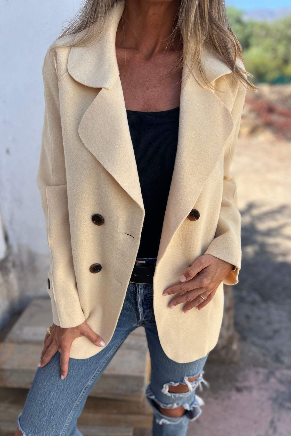 Lapel Long-Sleeved Woolen Coat for Elegant Winter Style