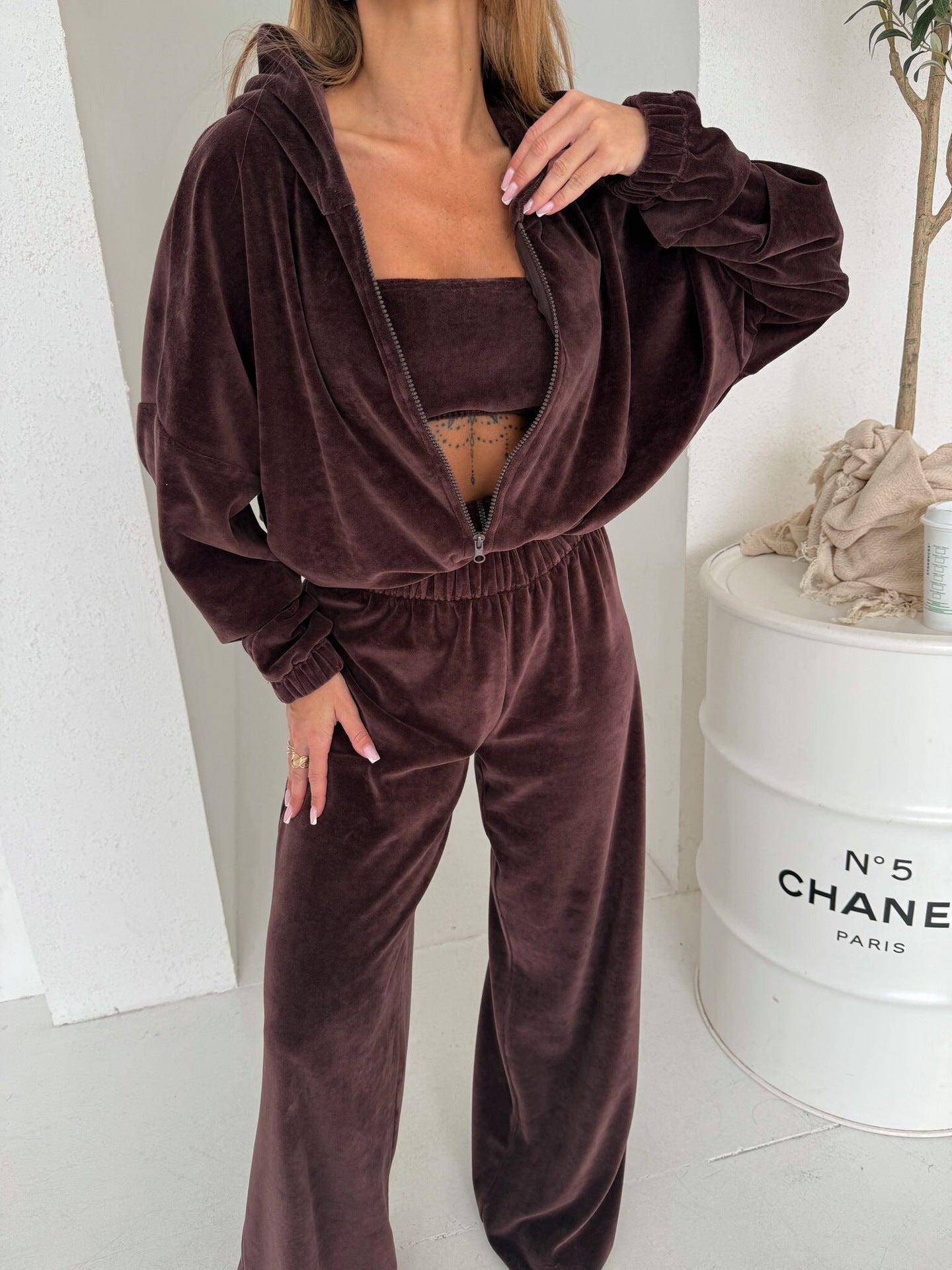 Chic Hooded Cardigan and Wide-Leg Pants for Effortless Style