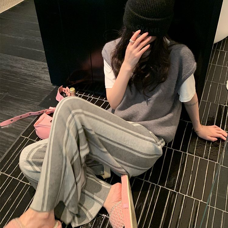 Striped knitted wide-leg pants