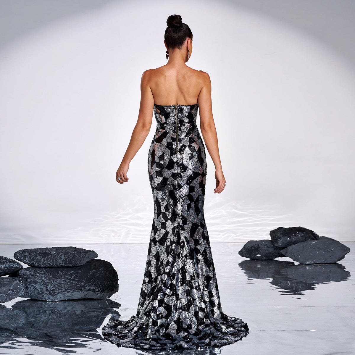 Geometric Sequined Strapless Thigh-Split Mermaid Gown 5