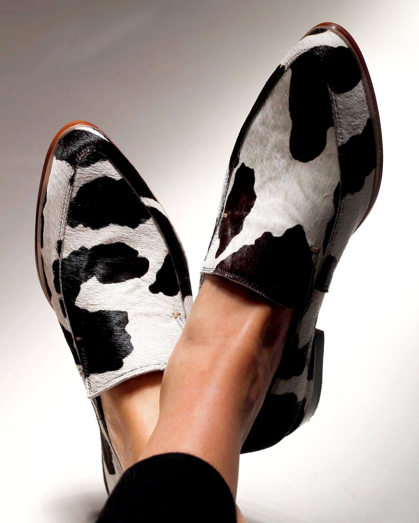 Suede black and white print Pointed Toe Flat Loafers
