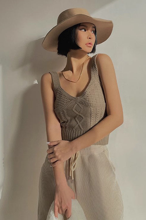 Orro Shop Stylish Crop Sweater Tank Top for Chic Comfort