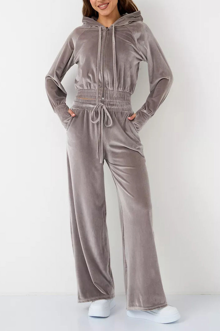 ShoptheCIC Minimalist Fleece Hoodie and Sweatpants Set