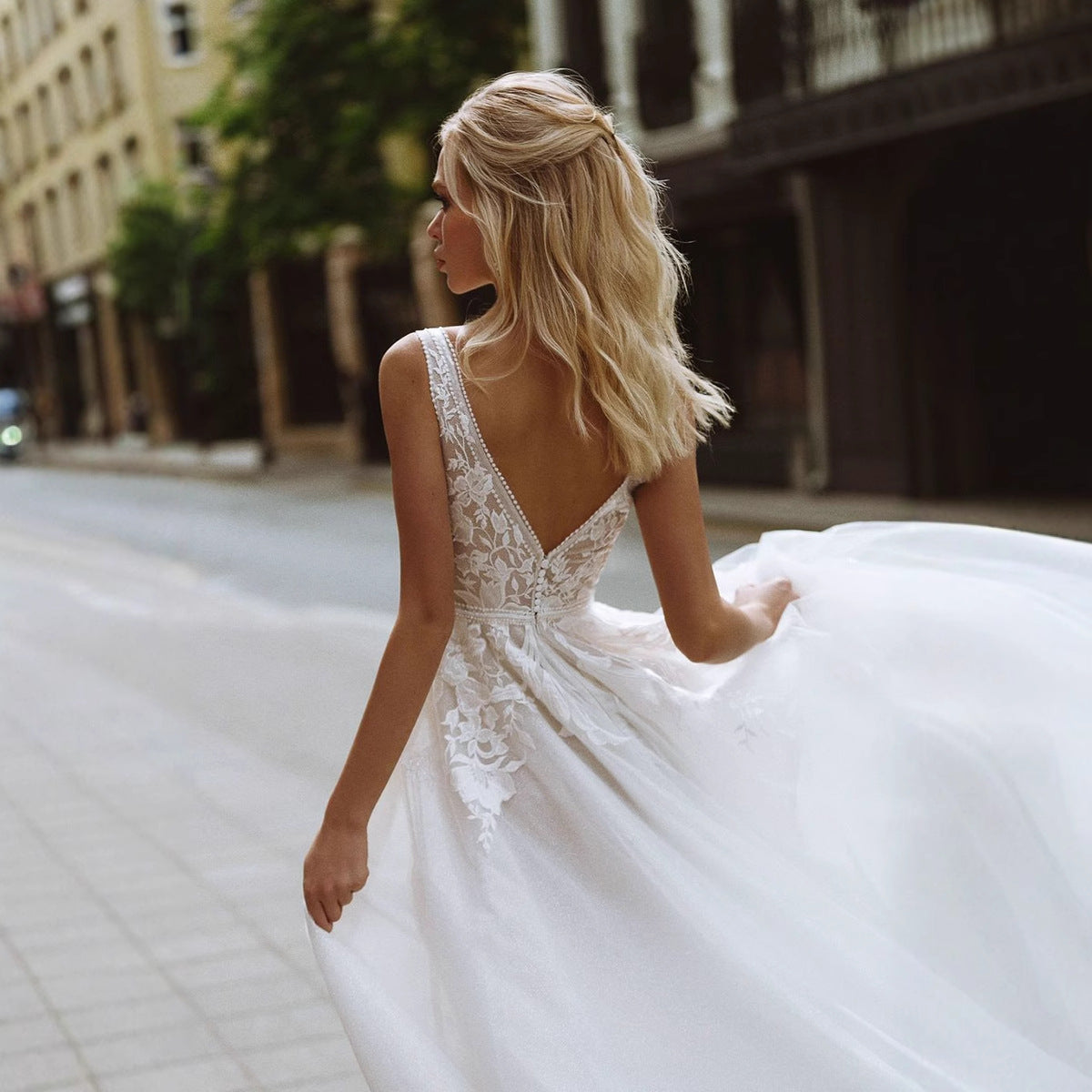 Strapless Bowknot Satin Wedding Dress