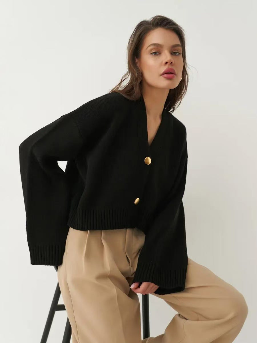 Chic Solid Color V-Neck Loose Knit Cardigan for All Seasons - Fashionpara