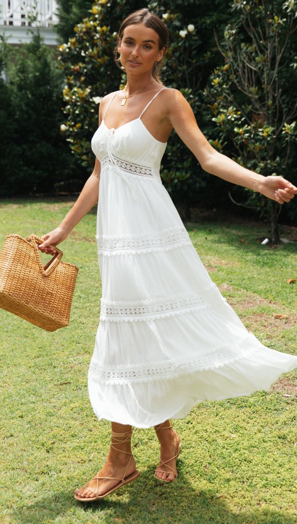 Lace Trim Sweetheart Neck Spaghetti Strap Tiered Maxi Dress