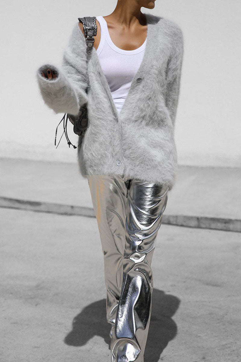 ShoptheCIC Cozy V-Neck Buttoned Cardigan for All Seasons - Fashionpara