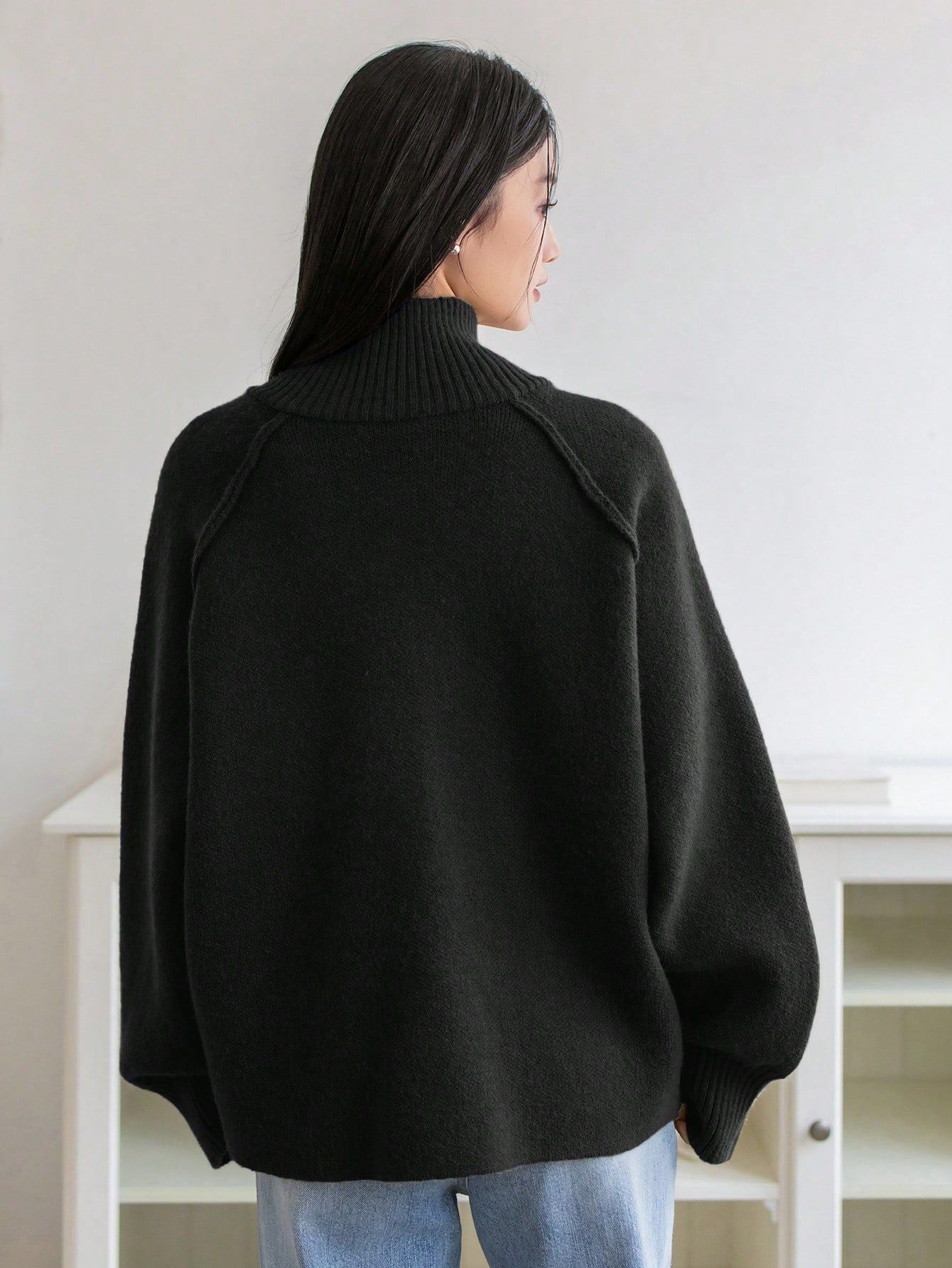 Cozy Zippered Knitted Cardigan with Stand Collar Design