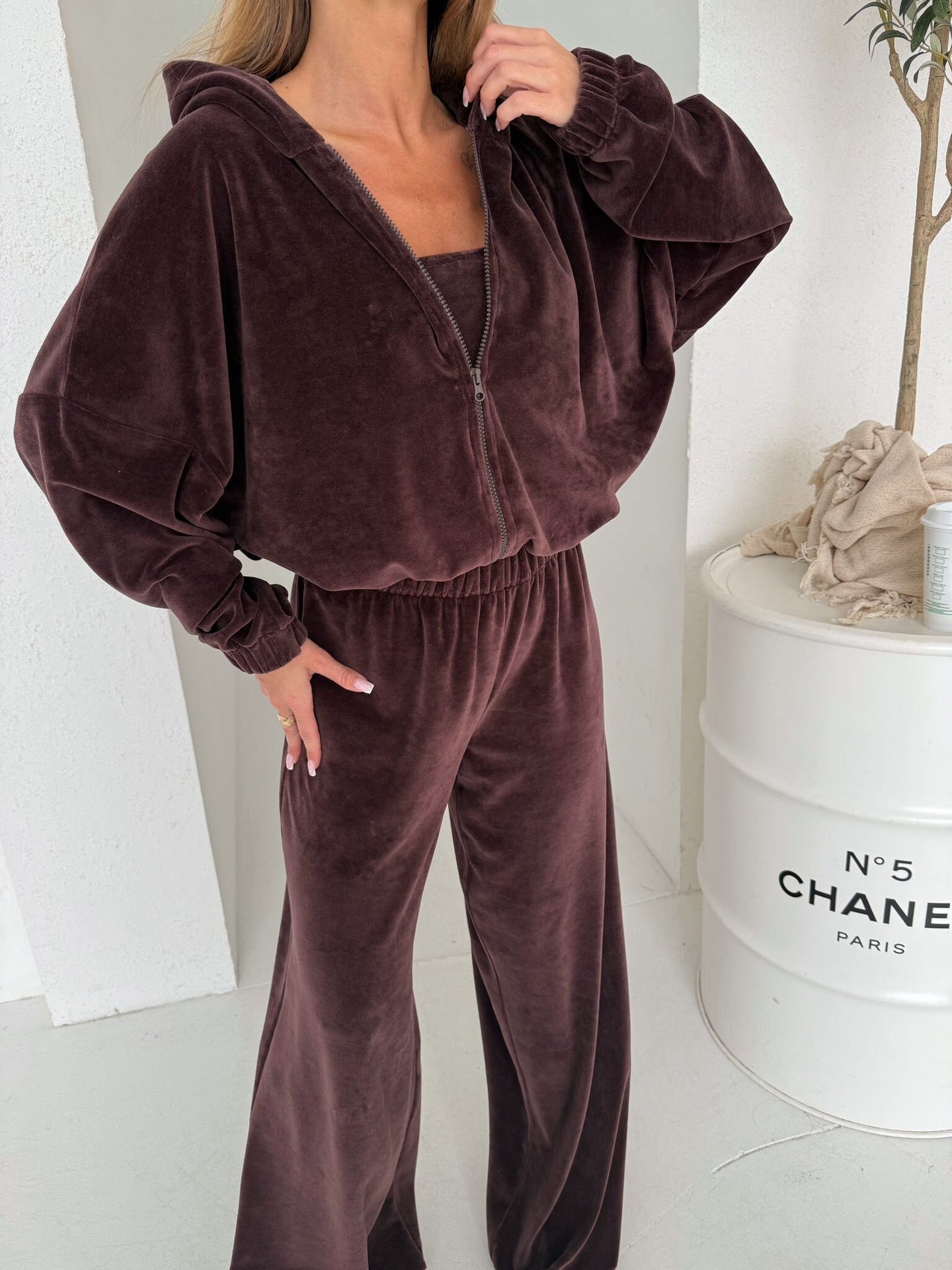 Chic Hooded Cardigan and Wide-Leg Pants for Effortless Style