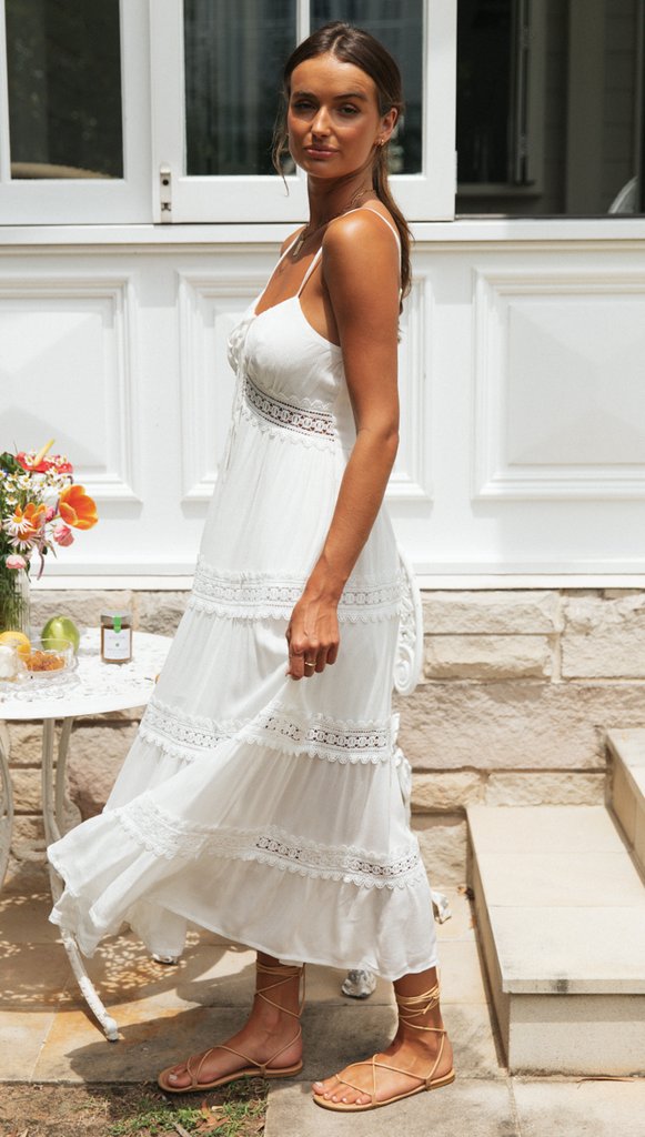 Lace Trim Sweetheart Neck Spaghetti Strap Tiered Maxi Dress