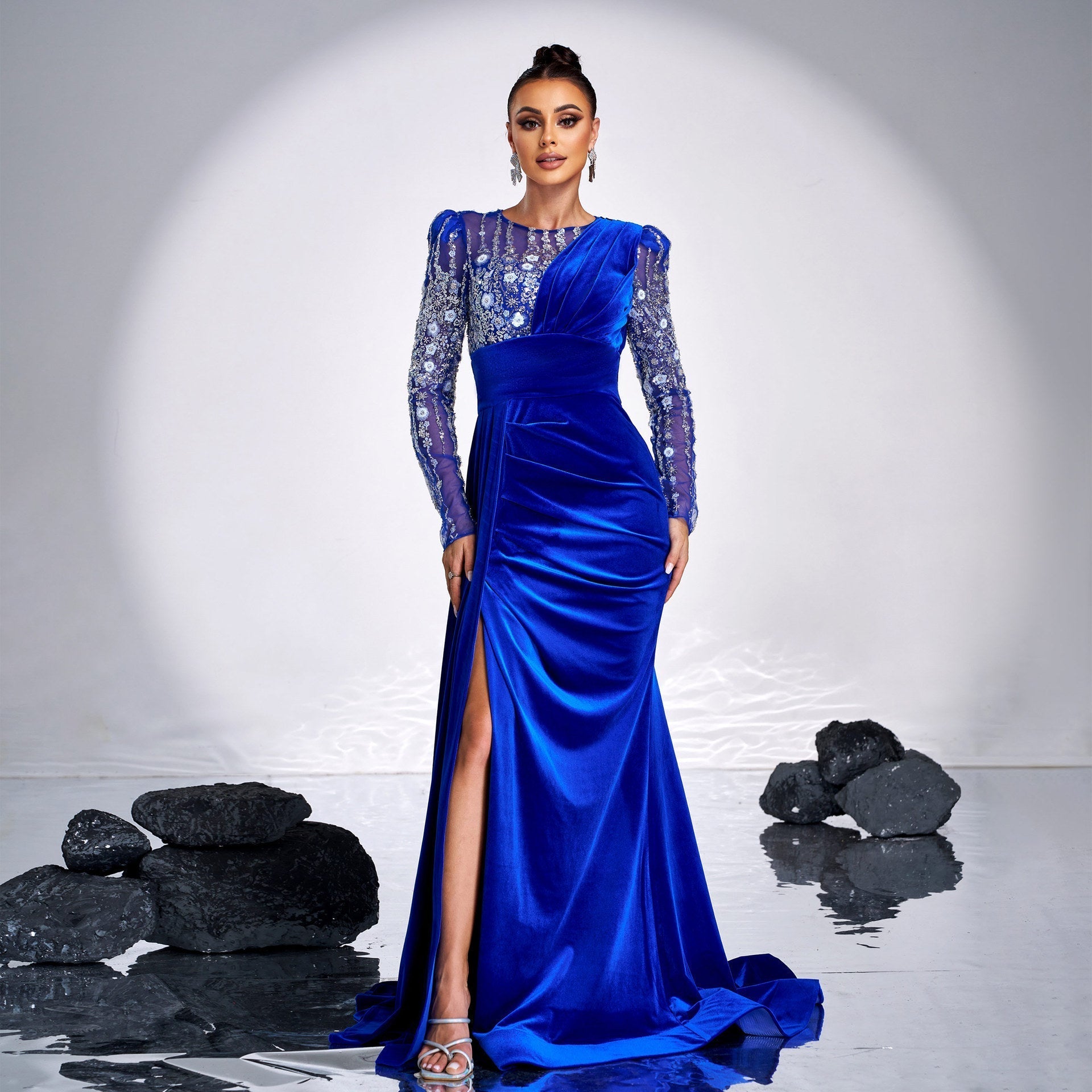 High End Long Sleeve Crew Neck Long Sequined Cocktail Heavy Work Evening Dress Bridesmaid Dress - Fashionpara