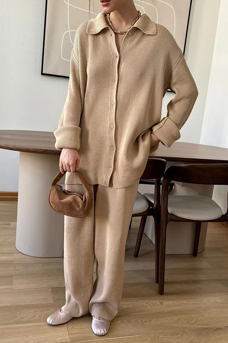 Edinburgh Royal Mile Elegant Knitted Coat and Trousers Set