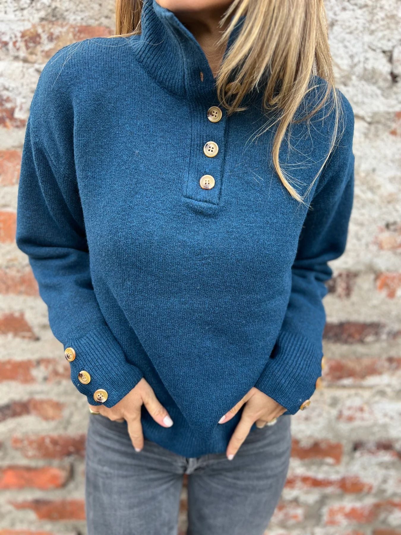 Loose Fit Stand Collar Sweater in Solid Color for Comfort