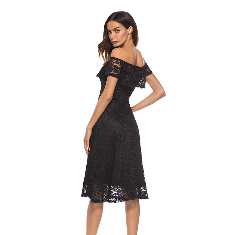 Abigail Scalloped Lace Formal Dress - Fashionpara