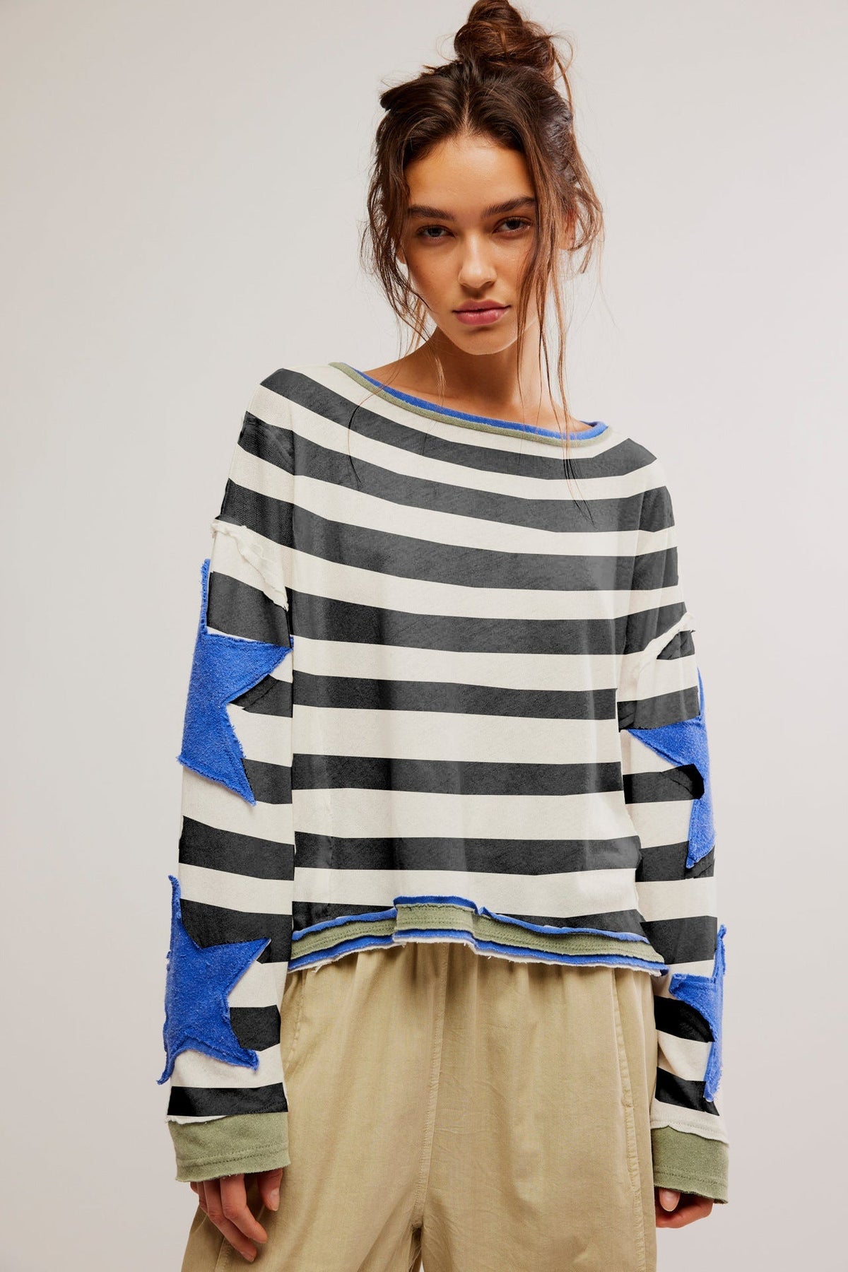 Star Sleeve Applique Stripe Sweatshirt 6