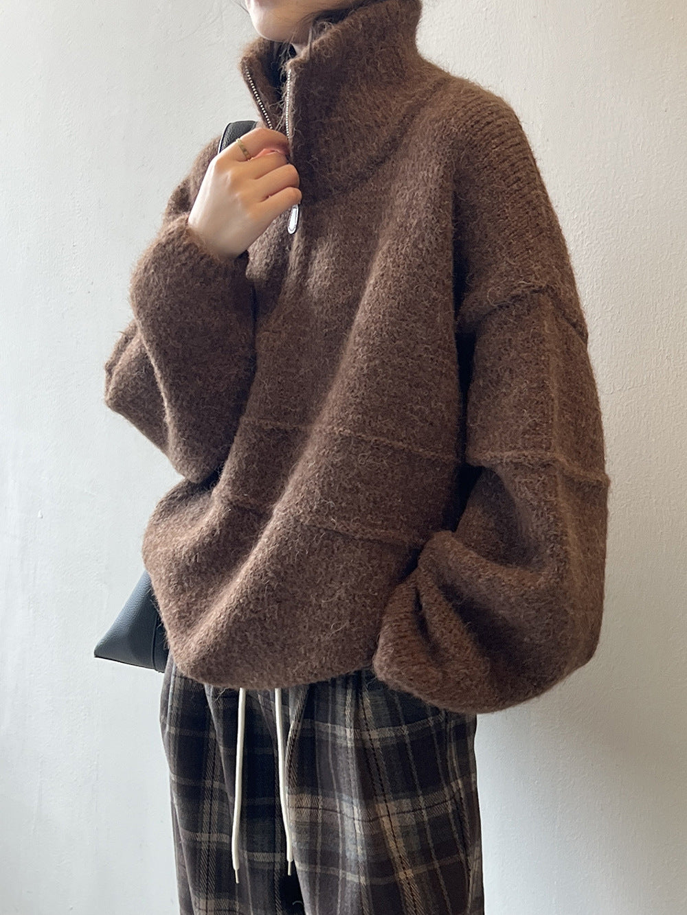 Soft Touch Half-Zip Turtleneck Sweater for Effortless Style