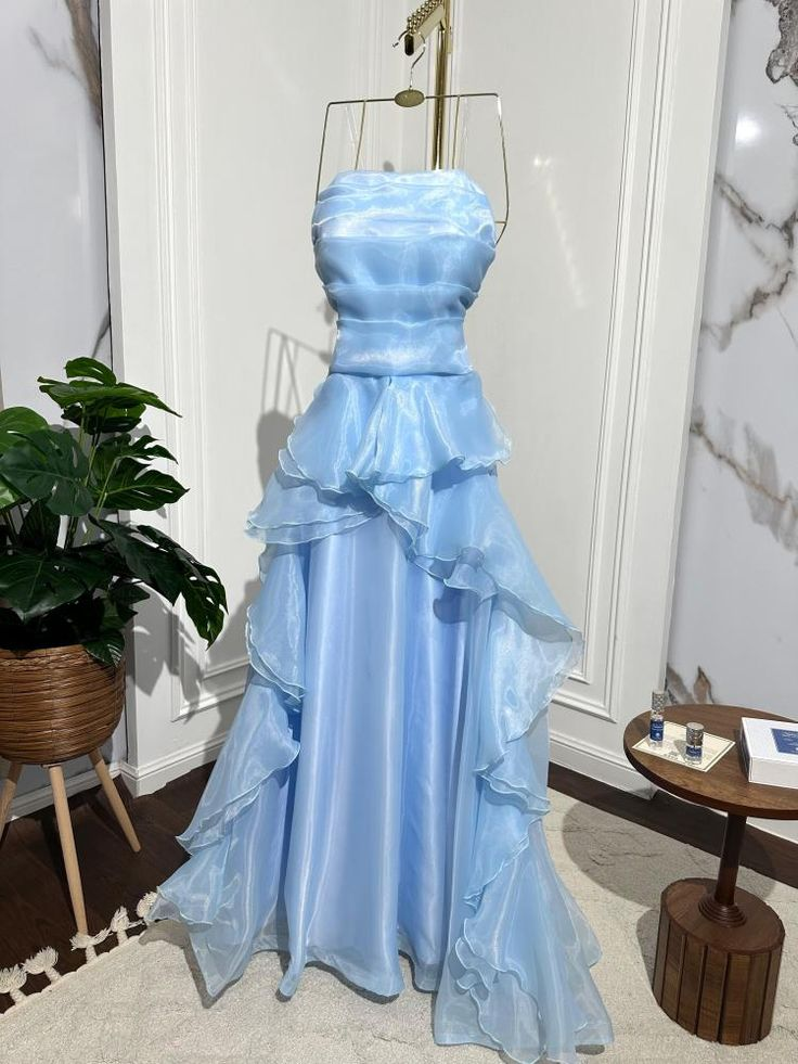 Classy Strapless Blue Organza Pleated Ruffles Long Party Dress Formal Wedding Guest Dress D1543