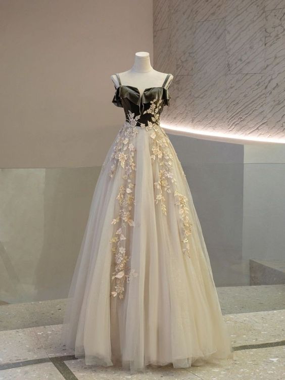 A line Straps Tulle Long Prom Dress Evening Dresses