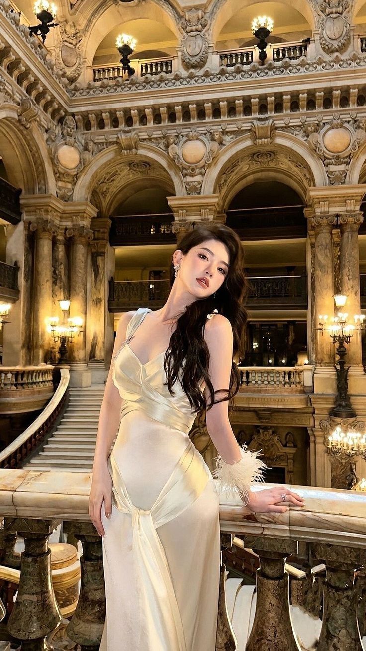 Elegant Sheath Straps Champagne Prom Dresses Long Formal Dress