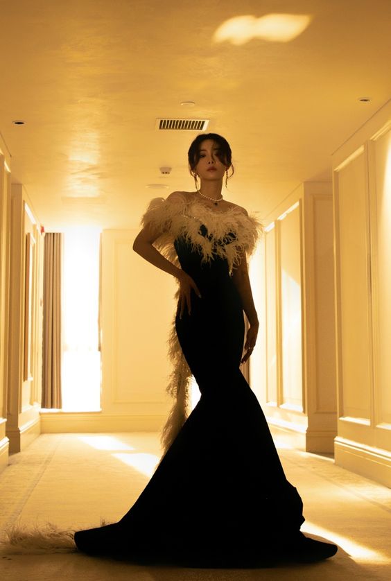 Elegant Mermaid Strapless Black Velvet Prom Dresses Long Formal Dress