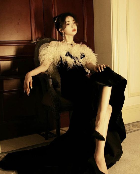 Elegant Mermaid Strapless Black Velvet Prom Dresses Long Formal Dress