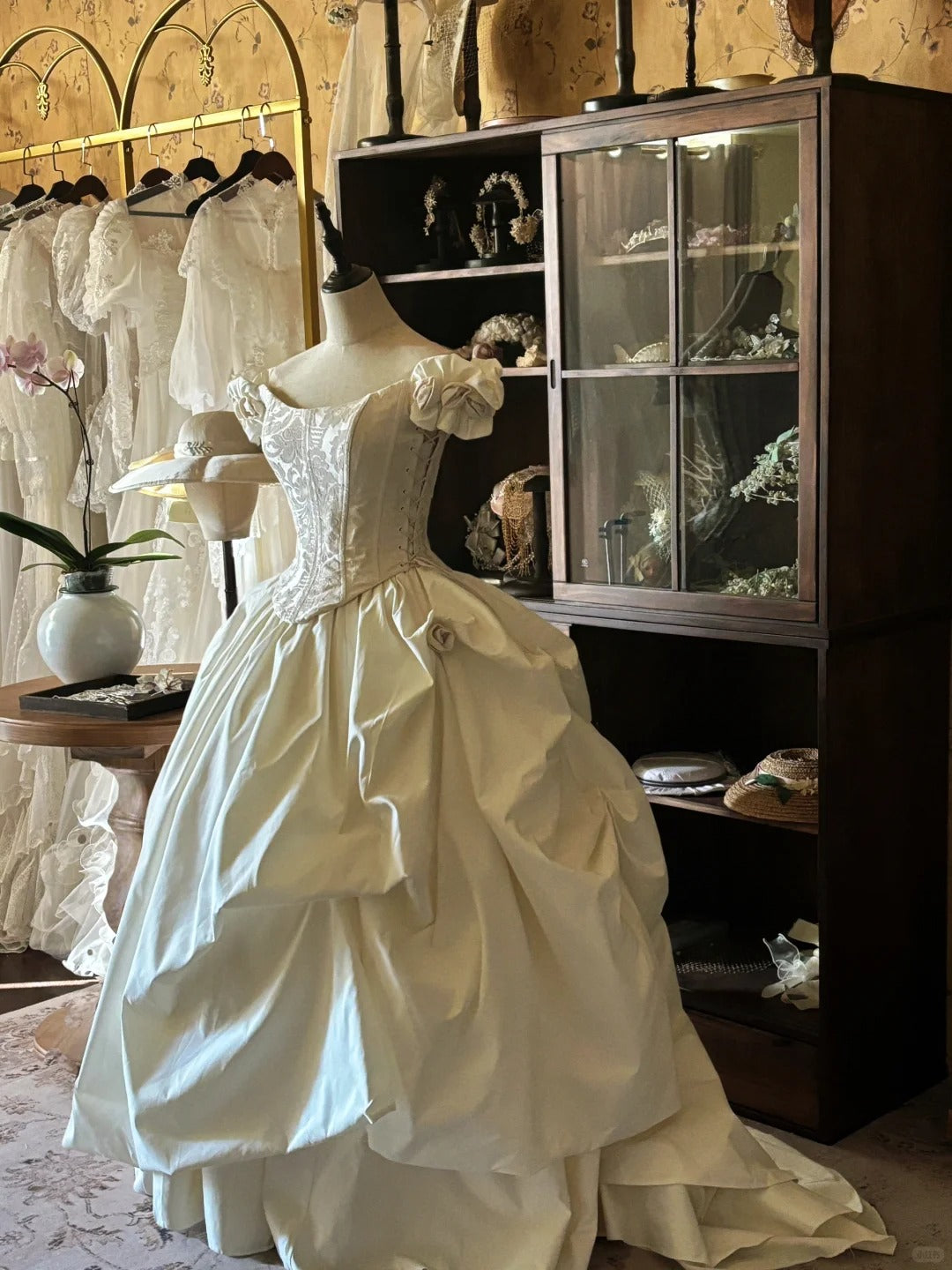 Elegant white one-shoulder 3D floral corset fluffy floor-length wedding dress