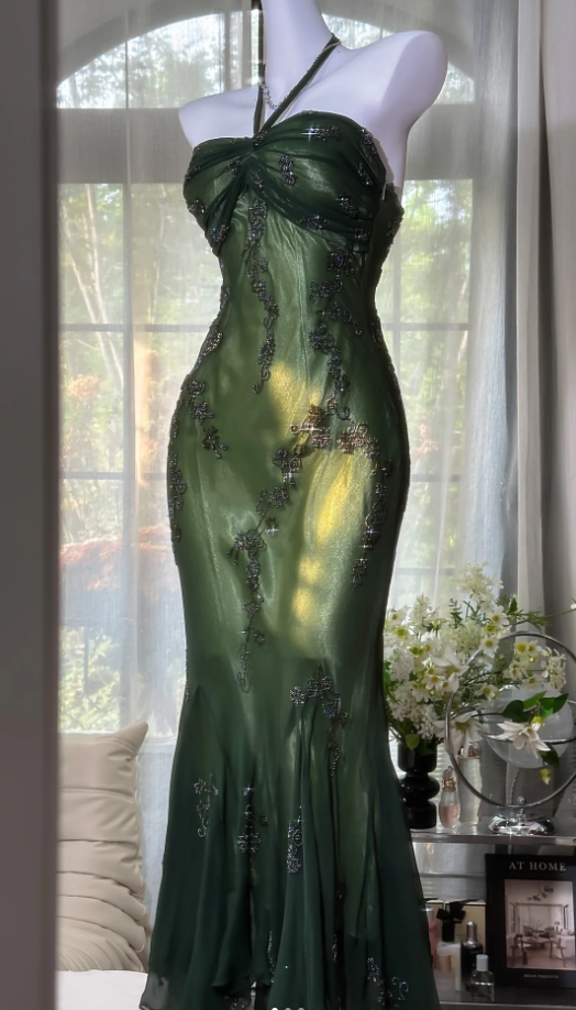 Vintage Green Halter Satin Chiffon Beaded Mermaid Evening Dress Long Party Dress D924