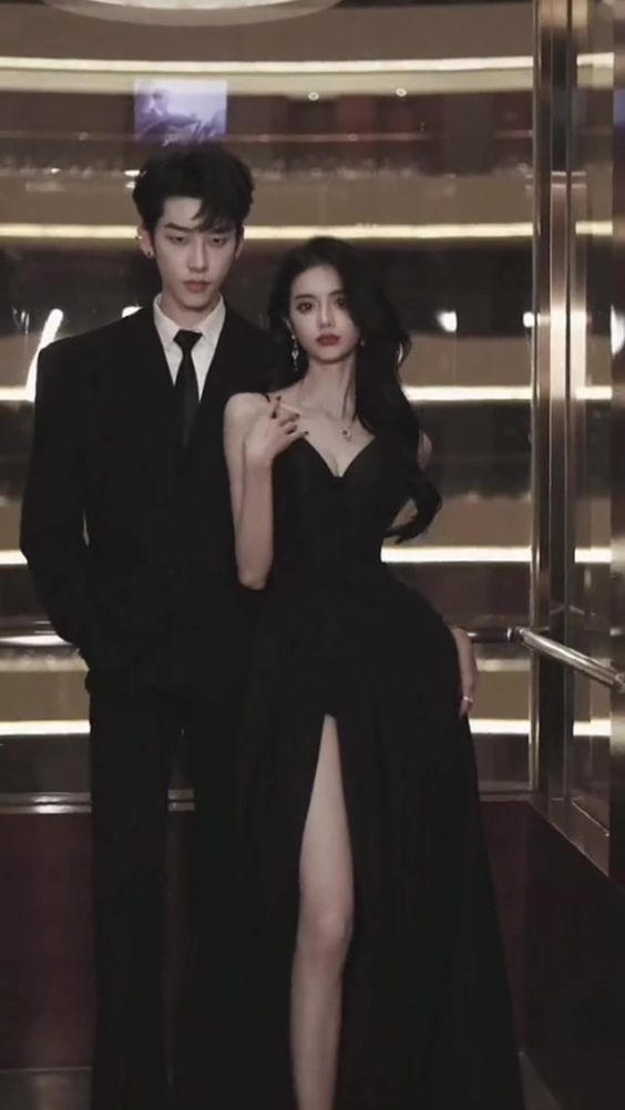 Sexy Mermaid Straps Black Party Dresses Slit Long Prom Dresses