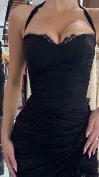 Sexy Black Halter Lace Mermaid Slit Long Evening Dress Party Gown D1586