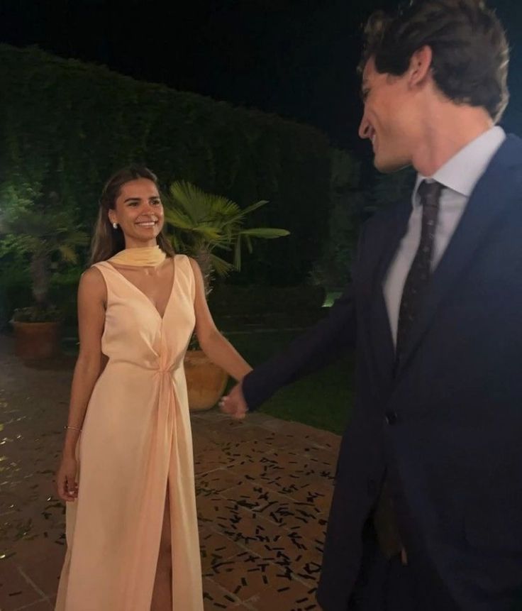 Simple A line V neckline Party Dresses Long Chiffon Prom Dresses